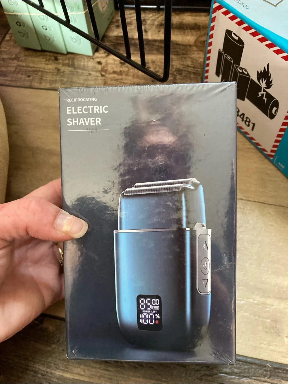 Electric Reciprocating Shaver - Matte Black
